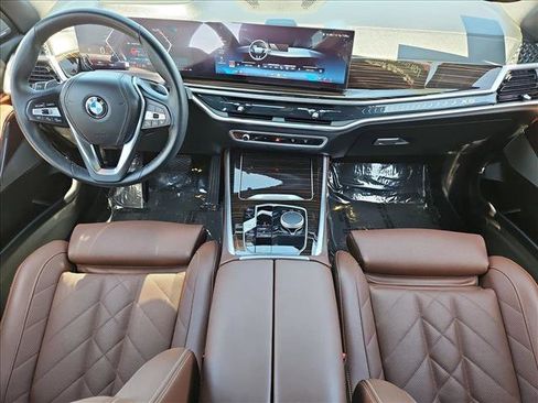 Used 2025 BMW X5 xDrive40i w/ Premium Package AWD/4WD image 19