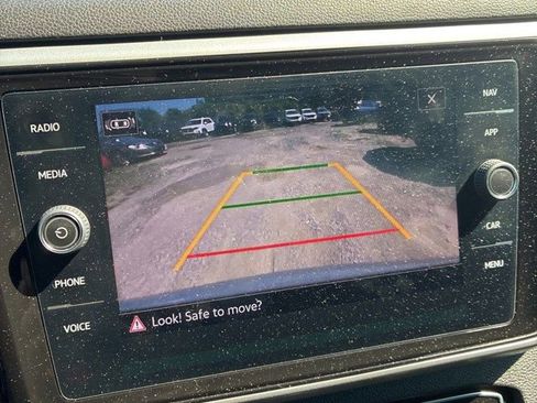 Used 2021 Volkswagen Atlas Cross Sport SEL R-Line AWD/4WD image 14