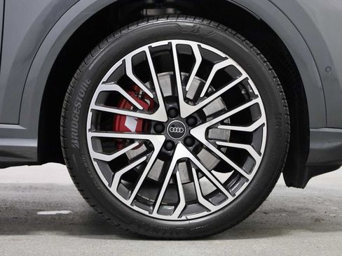 Used 2025 Audi SQ5 Premium Plus AWD/4WD image 12