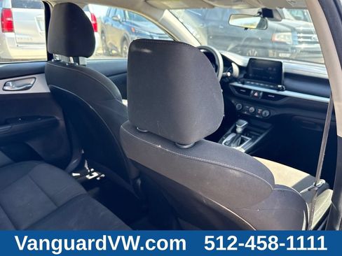 Used 2023 Kia Forte LXS FWD image 28
