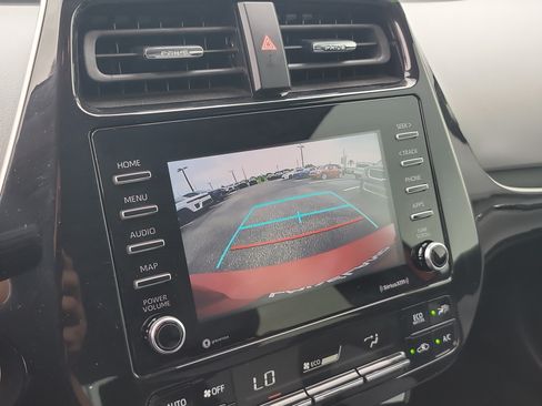 Used 2022 Toyota Prius LE FWD image 21