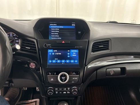 Used 2022 Acura ILX w/ Premium & A-SPEC Package image 19