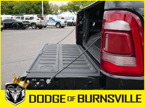Used 2023 RAM 1500 Limited AWD/4WD image 12