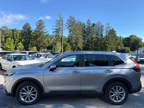Used 2024 Honda CR-V EX image 4