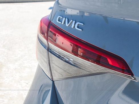 Certified 2024 Honda Civic Sport image 7