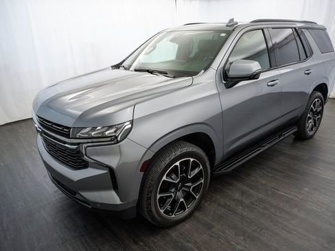 Used 2021 Chevrolet Tahoe RST w/ Luxury Package RWD image 3