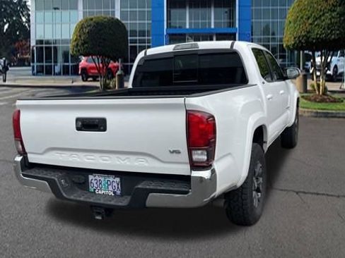 Used 2023 Toyota Tacoma SR5 RWD image 30