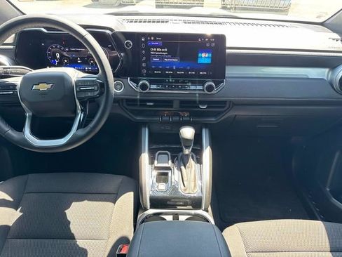 Used 2024 Chevrolet Colorado LT w/ LT Convenience Package RWD image 19