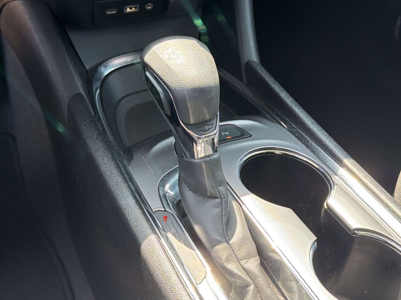Used 2024 Chevrolet Malibu LT FWD image 17