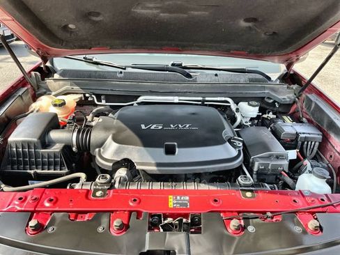 Used 2018 Chevrolet Colorado Z71 AWD/4WD image 18