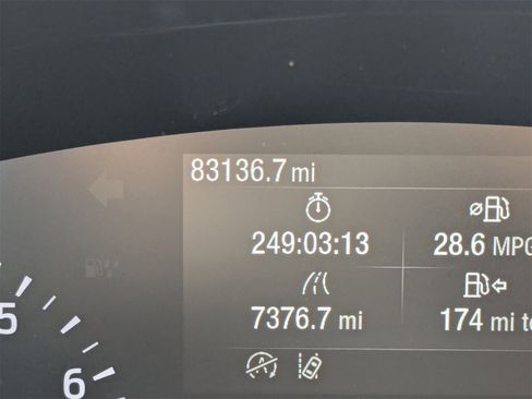 Used 2020 Ford Escape SEL image 32