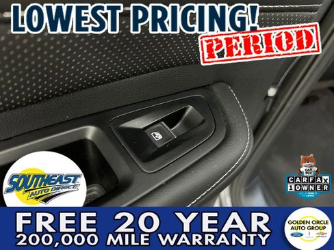 Used 2025 Volkswagen Atlas SE image 18