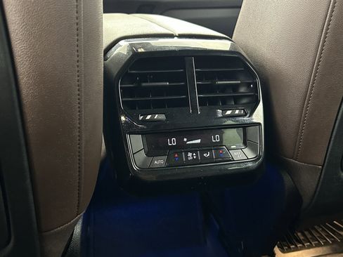 Used 2025 BMW iX xDrive50 image 36