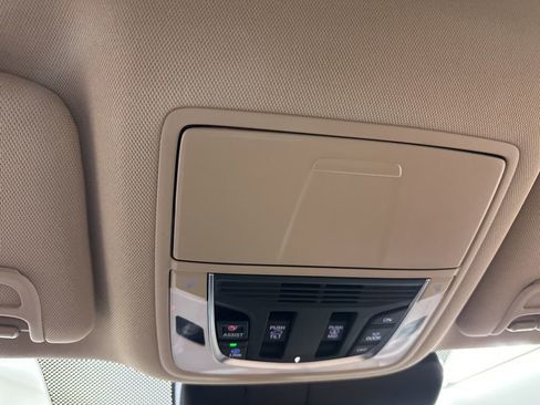 Used 2023 Acura RDX w/ Technology Package image 45