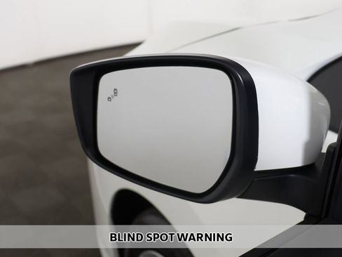 Used 2025 Nissan Leaf S FWD image 3