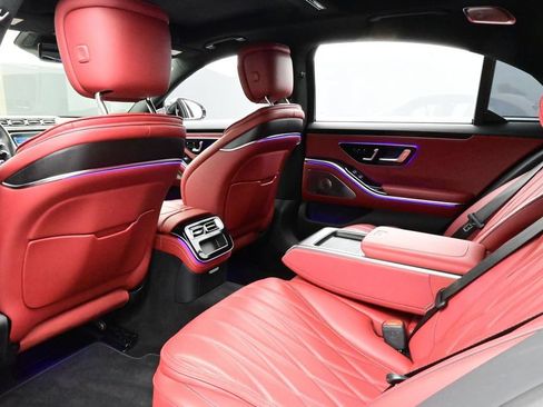 Used 2025 Mercedes-Benz S 63 AMG S image 13
