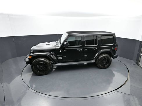 Used 2020 Jeep Wrangler Unlimited Sahara AWD/4WD image 25
