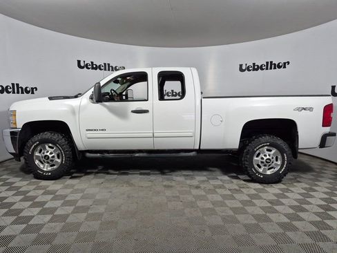 Used 2011 Chevrolet Silverado 2500 LT w/ Interior Plus Package image 4