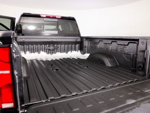 Used 2024 Chevrolet Silverado 2500 LTZ w/ LTZ Convenience Package image 16