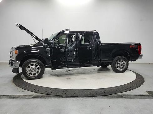 Used 2022 Ford F350 Lariat w/ Lariat Ultimate Package AWD/4WD image 12