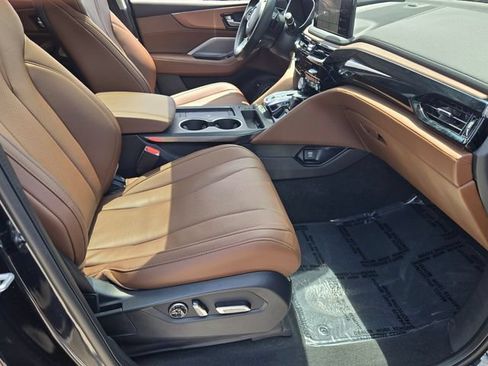 Certified 2025 Acura MDX FWD w/ Technology Package image 15