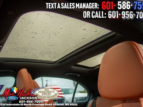 Used 2024 Mercedes-Benz C 300 Sedan image 16