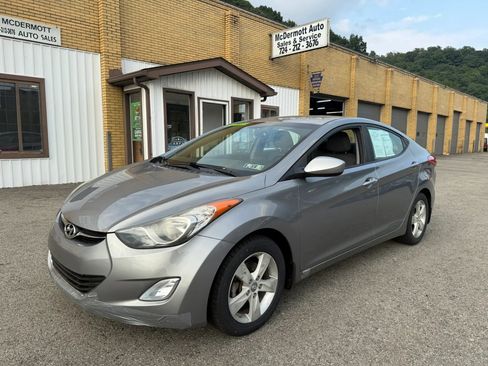 Used 2013 Hyundai Elantra GLS w/ Preferred Pkg FWD image 1