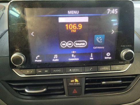 Used 2020 Nissan Altima 2.5 S AWD/4WD image 25