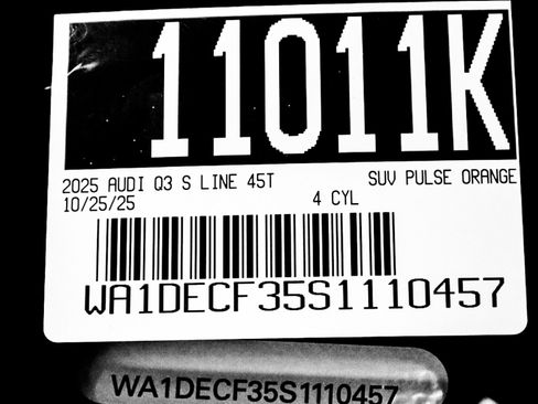 New 2025 Audi Q3 2.0T Premium image 35