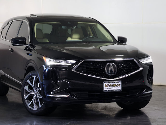 Certified 2024 Acura MDX w/ Technology Package AWD/4WD image 6