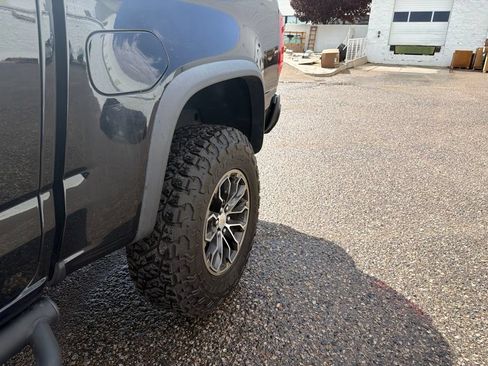 Used 2019 Chevrolet Colorado ZR2 AWD/4WD image 11