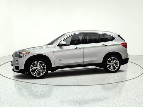 Used 2016 BMW X1 xDrive28i AWD/4WD image 4