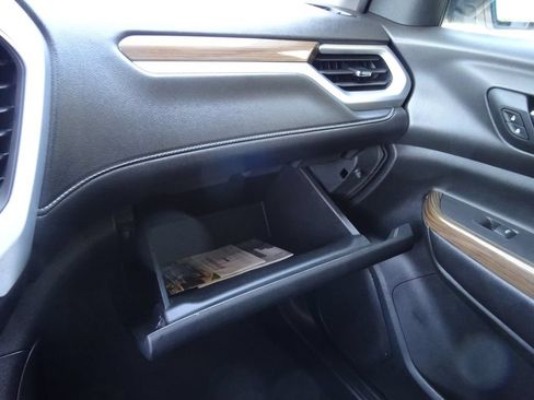 Used 2019 GMC Acadia SLE FWD image 27