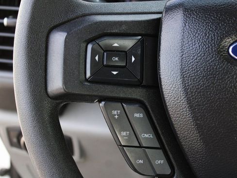 Used 2020 Ford F450 XL w/ Power Equipment Group image 21