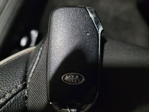 Used 2021 Kia Forte GT-Line image 32