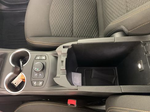 Used 2020 GMC Terrain SLE w/ Driver Convenience Package FWD image 28