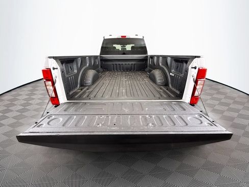 Used 2021 Ford F250 XLT w/ XLT Value Package AWD/4WD image 22