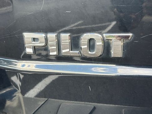 Used 2013 Honda Pilot Touring image 18