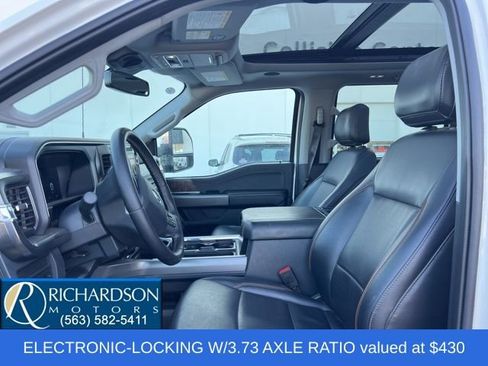 Used 2025 Ford F250 Lariat w/ Lariat Ultimate Package image 9