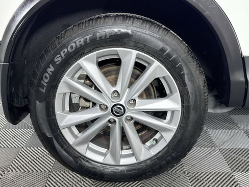 Used 2019 Nissan Rogue Sport S w/ Appearance Package image 31