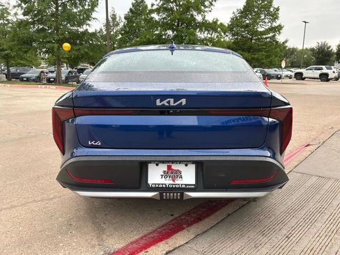 Used 2025 Kia K4 FWD image 7