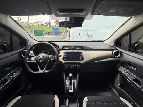 Used 2020 Nissan Versa SV FWD image 19