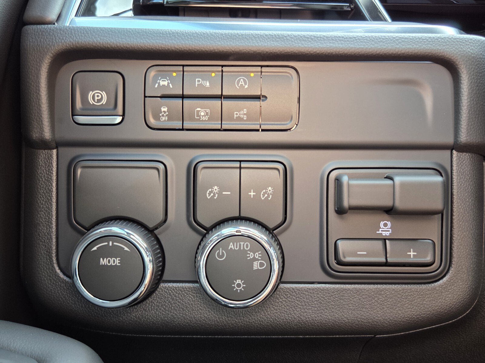New 2026 Chevrolet Tahoe LS w/ Max Trailering Package RWD image 14