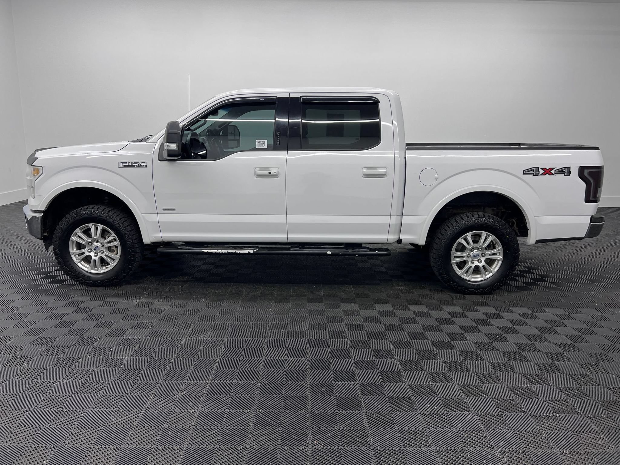Used 2016 Ford F150 Lariat AWD/4WD image 2