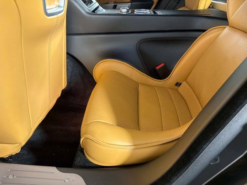 Used 2012 Aston Martin Rapide RWD image 33