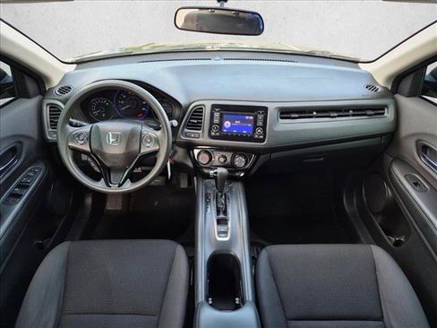 Used 2021 Honda HR-V LX image 16