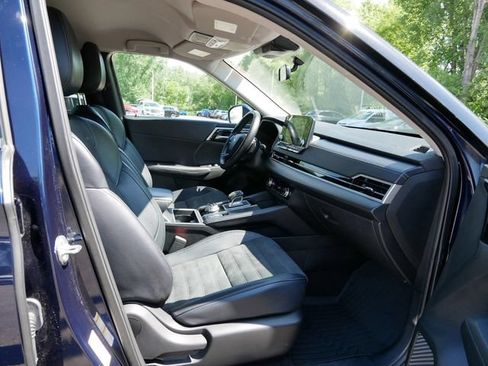 Used 2024 Mitsubishi Outlander SE AWD/4WD image 8