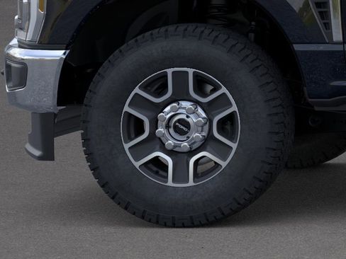 New 2026 Ford F250 Lariat w/ FX4 Off-Road Package AWD/4WD image 19
