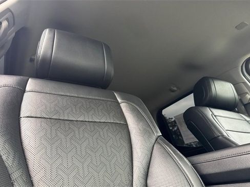 Used 2023 Toyota Tundra Limited image 20