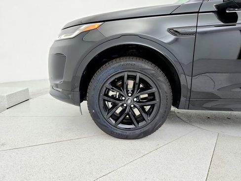 Certified 2025 Land Rover Discovery Sport S image 29